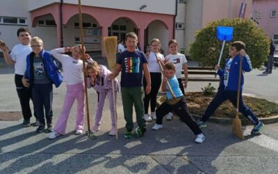 Učenici volonteri uljepšali školski okoliš povodom Dječjeg tjedna